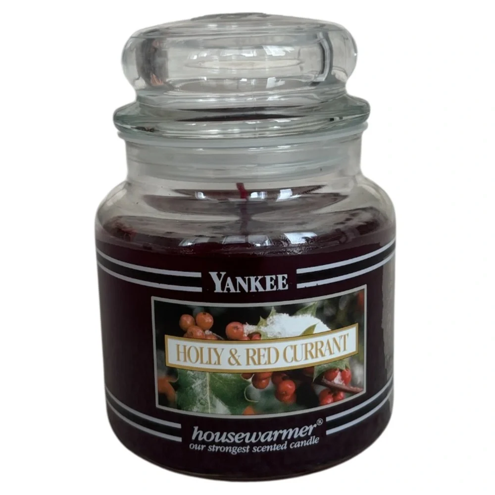 Yankee Candle Jar Holly & Red Currant Rare Vintage Black Band Deep Red 14.5 Oz